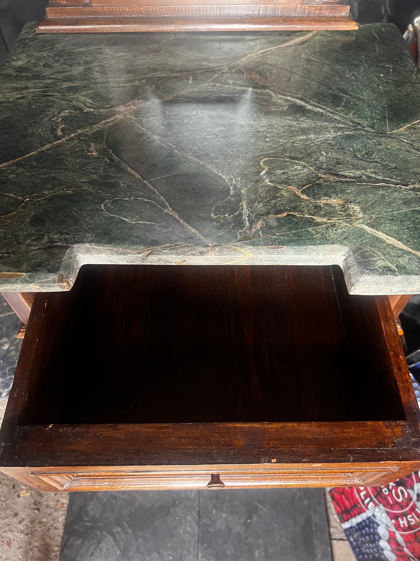 Small Marble Top Italian Furniture
